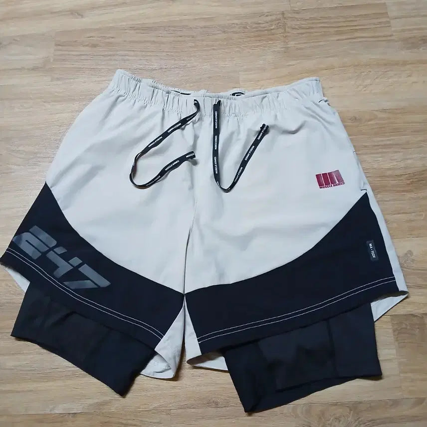 [BUNJANG] MUSCLE ARMED Squat Shorts / 머슬암드 MUSCLE ARMED 스쿼트 쇼츠 반바지