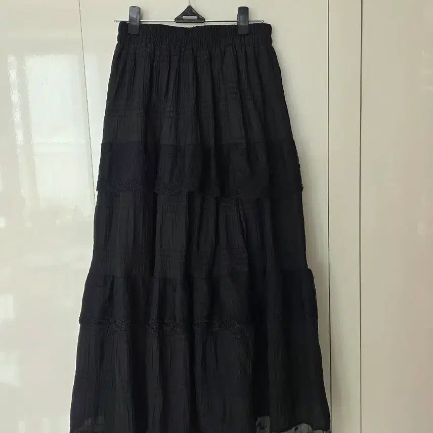 [BUNJANG] Black Lace Flare Cang Cang Long Skirt / 블랙 레이스 플레어 캉캉 롱 스커트