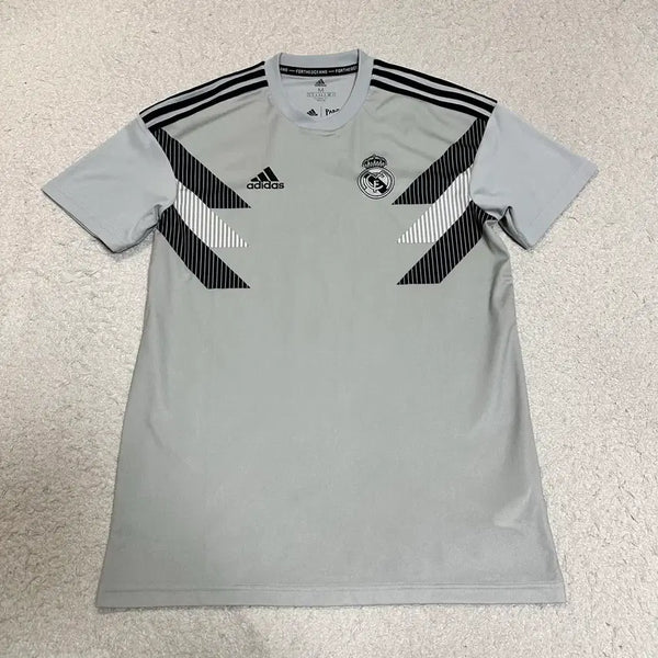 [BUNJANG] Adidas Real Madrid Short Sleeve Football Jersey - Size M / 아디다스 레알마드리드 축구 유니폼 반팔 m