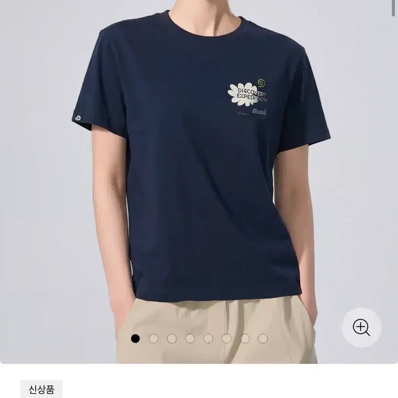 [BUNJANG] Discovery Women's Semi-Crop T-Shirt Navy / 디스커버리 여성 세미크롭 반팔티 네이비색