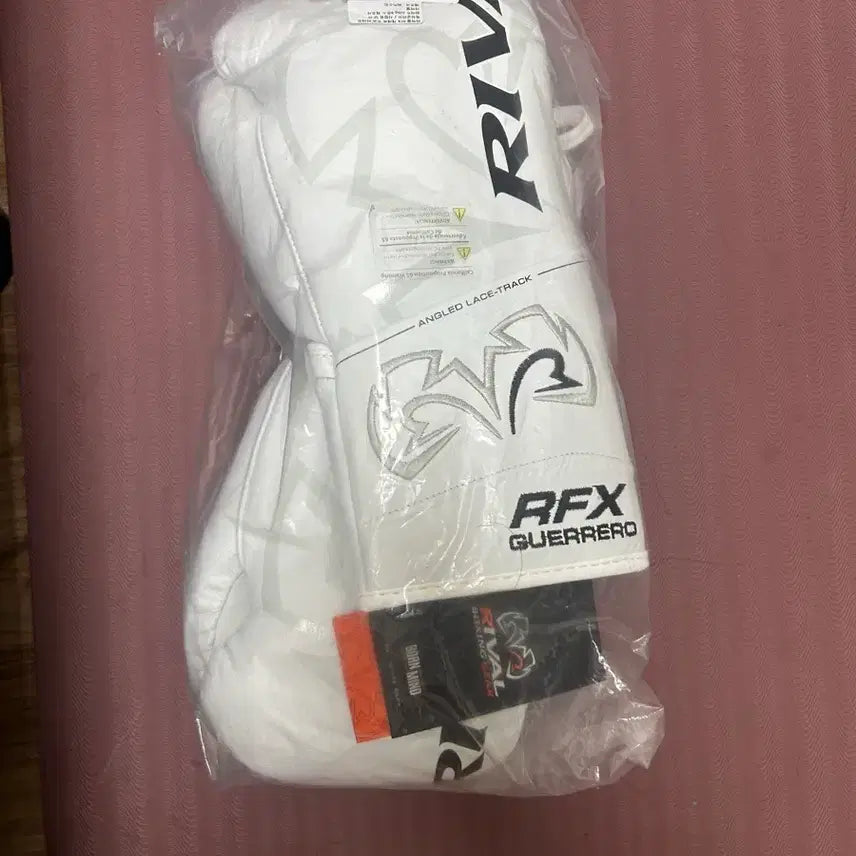 [BUNJANG] Rival Boxing Gloves RFX Guerrero White 8oz / 라이벌 복싱 글러브 RFX GUERRERO 화이트