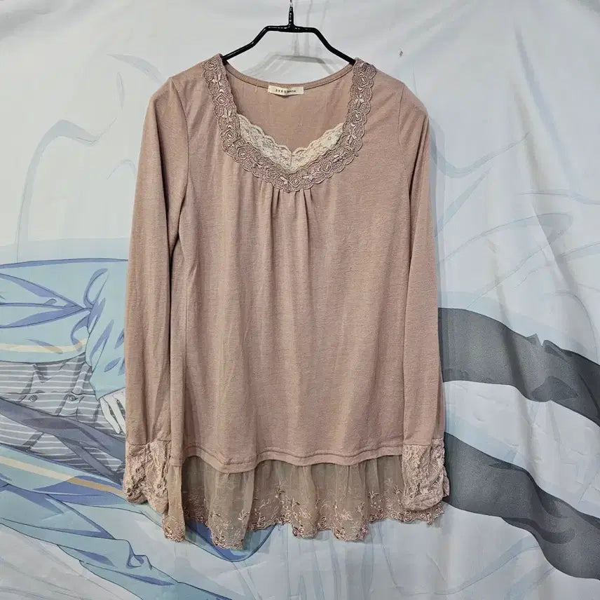 [BUNJANG] Axes Femme Lace Detail Chiffon Blouse / axes femme  엑세스팜 블라우스