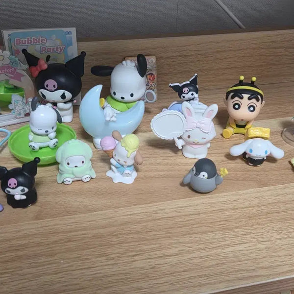 [BUNJANG] Sanrio Pochacco, Kuromi, Cinnamoroll, Shin-chan Gacha Figures Bundle Set / 산리오 포챠코 쿠로미 시나모롤 가챠 피규어 일괄 판매합니다. 짱구