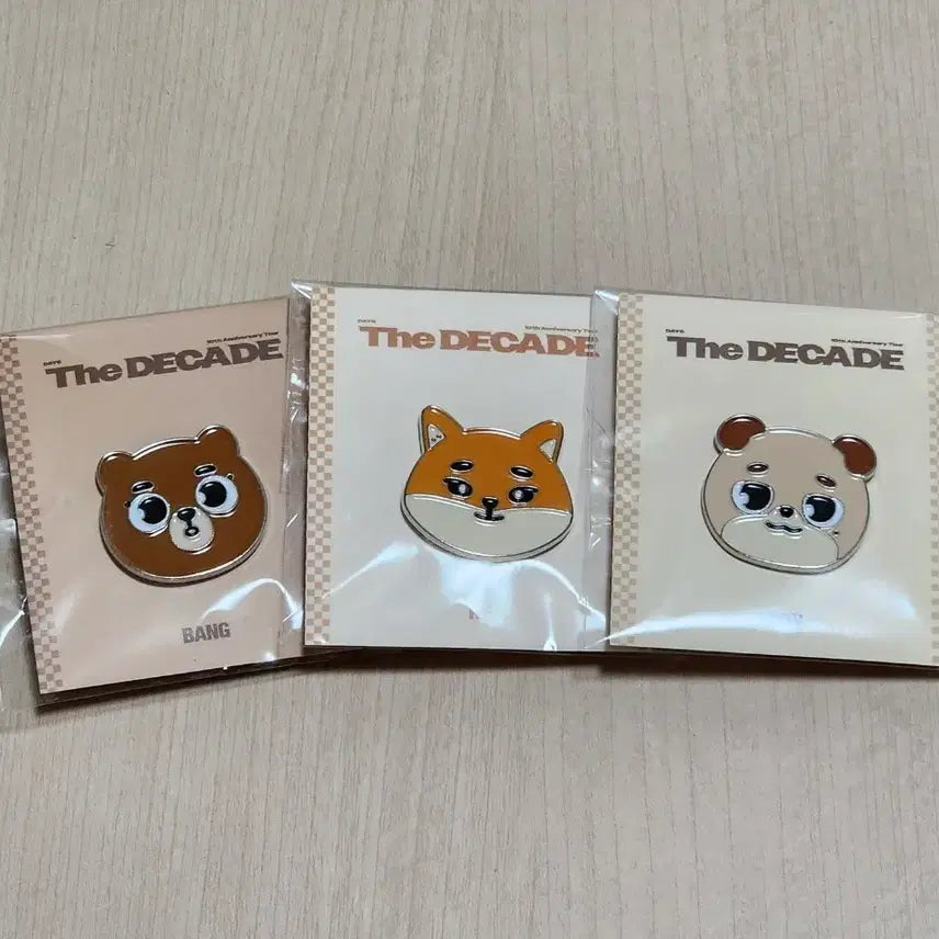 [BUNJANG] Day6 10th Anniversary Badges Bundle Set / 데이식스 뱃지 방케돈
