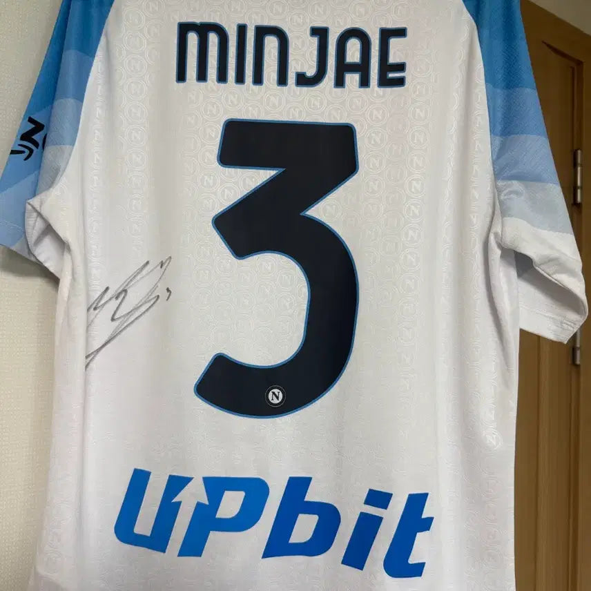[BUNJANG] Kim Min-jae Napoli Signed Authentic Jersey / 김민재 나폴리 페이스게임 싸인 유니폼