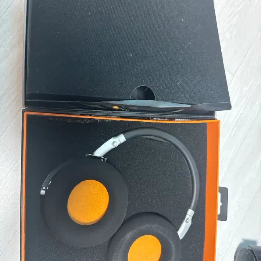 [BUNJANG] Neumann NDH 20 Headphones / 노이만 ndh 20