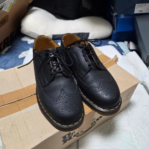 [BUNJANG] Dr. Martens 3989 Wingtip Shoes UK 6 / 닥터마틴 3989 윙팁 슈즈 250 사이즈(UK6)