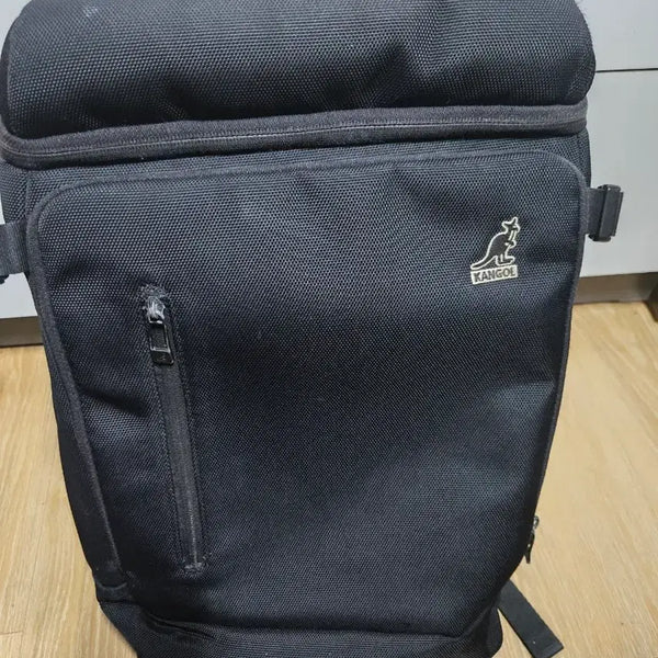[BUNJANG] Kangol Backpack Black / 캉골 백팩 블랙