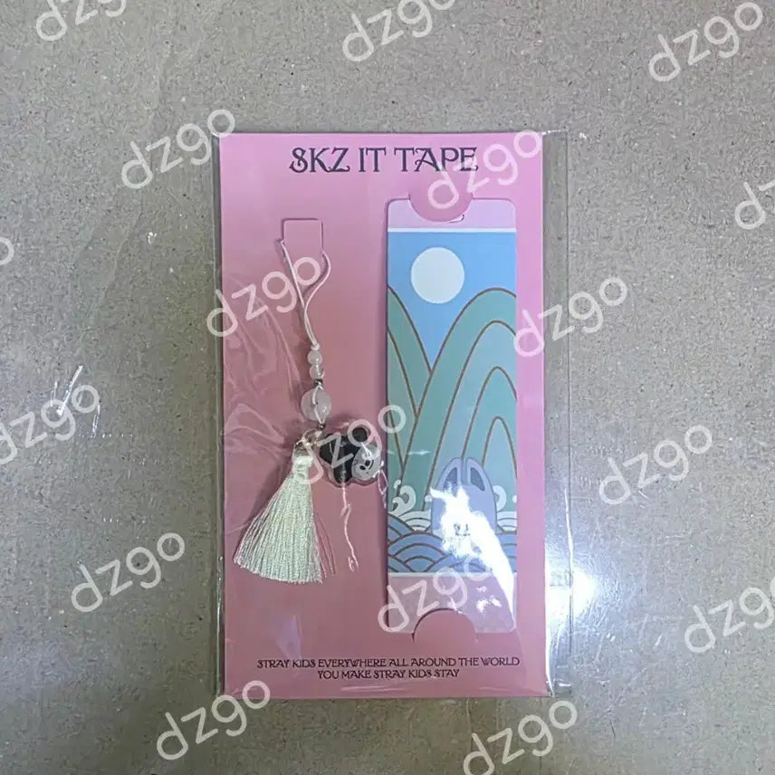 [BUNJANG] Stray Kids Wolfchan Bookmark / Straykids Doit Wolfchan Bookmark