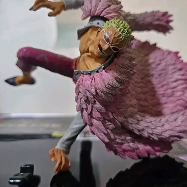 [BUNJANG] Banpresto Doflamingo Zokeiou Figure (Display Item) / 원피스 반프레스토 도플라밍고 조형왕 피규어 전시품