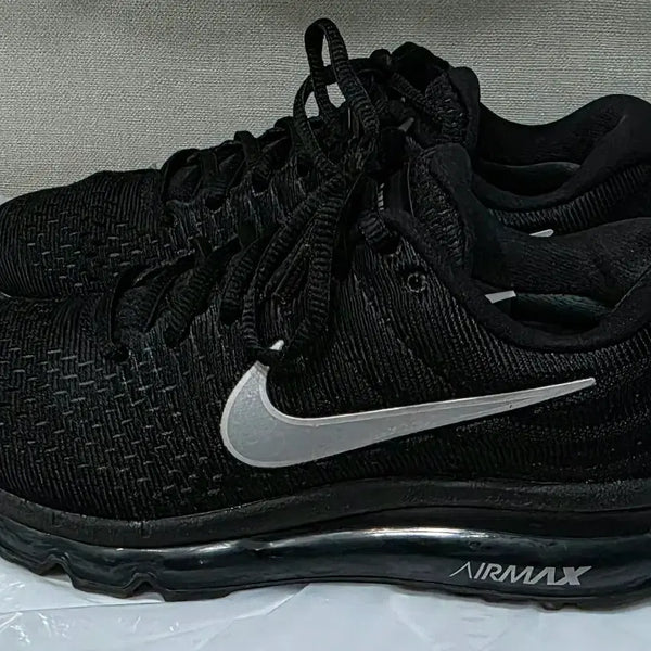 [BUNJANG] Nike Air Max 2017 Triple Black Sneakers 230mm / 나이키 에어맥스 2017 트리플블랙 230mm (849560-001)