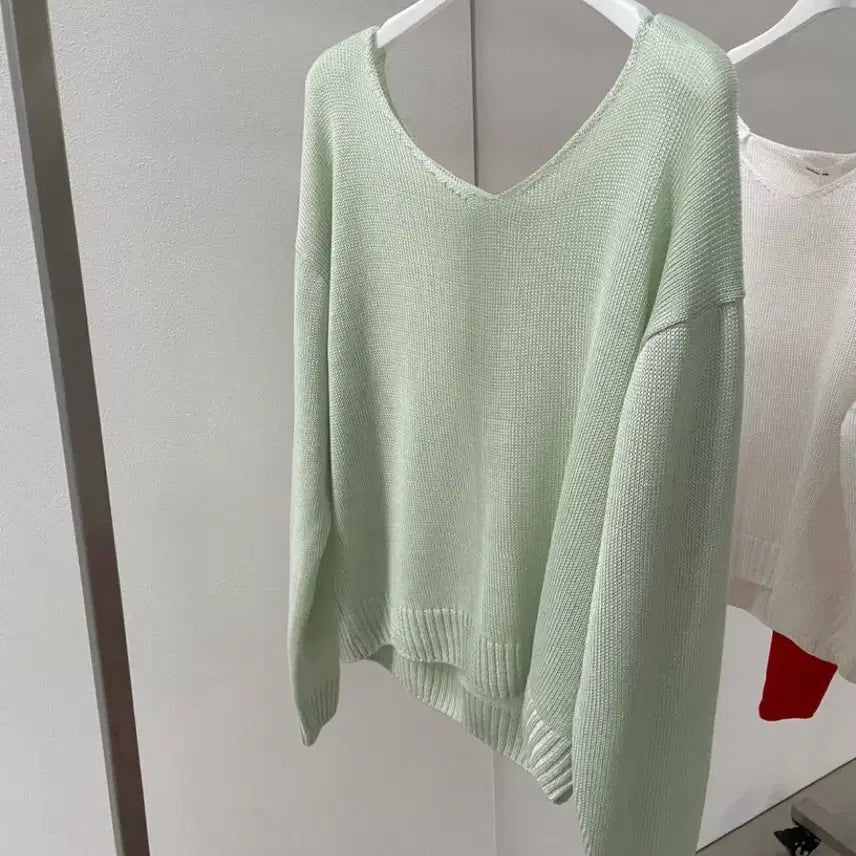 [BUNJANG] Dewil Breed Silk Loose V-Neck Knit Mint / (새상품) 드윌 브리드 silk loose NT mint