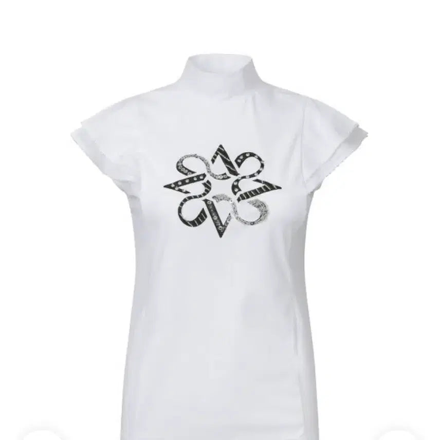 [BUNJANG] Saint Andrews Women's Big Logo Sequin Embellished Cool T-Shirt / 세인트앤드류스여성빅로고스팽글이중장식쿨티셔츠S(55-55반)