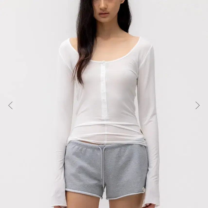[BUNJANG] Glony G-Button Long Sleeve White / 글로니 G버튼 롱슬리브 화이트