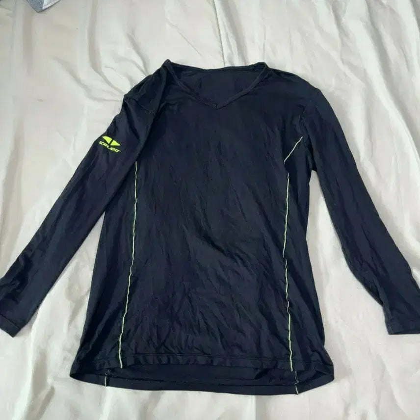 [BUNJANG] SCELIDO Long Sleeve Functional T-Shirt Black / SCELIDO 기능성 긴팔 티셔츠 블랙