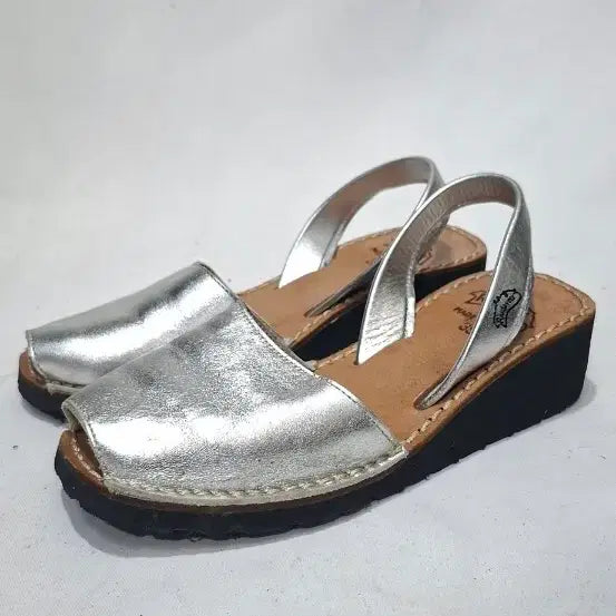 [BUNJANG] Riudavets Spanish Leather Sandals Size 220 / 220 Riudavets 스페인산 가죽샌들 샌달 샌달