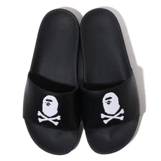 [BUNJANG] A Bathing Ape (BAPE) Crossbone Slide Sandals / [해외] 베이프 에이프 크로스본 슬라이드 샌들 슬리퍼