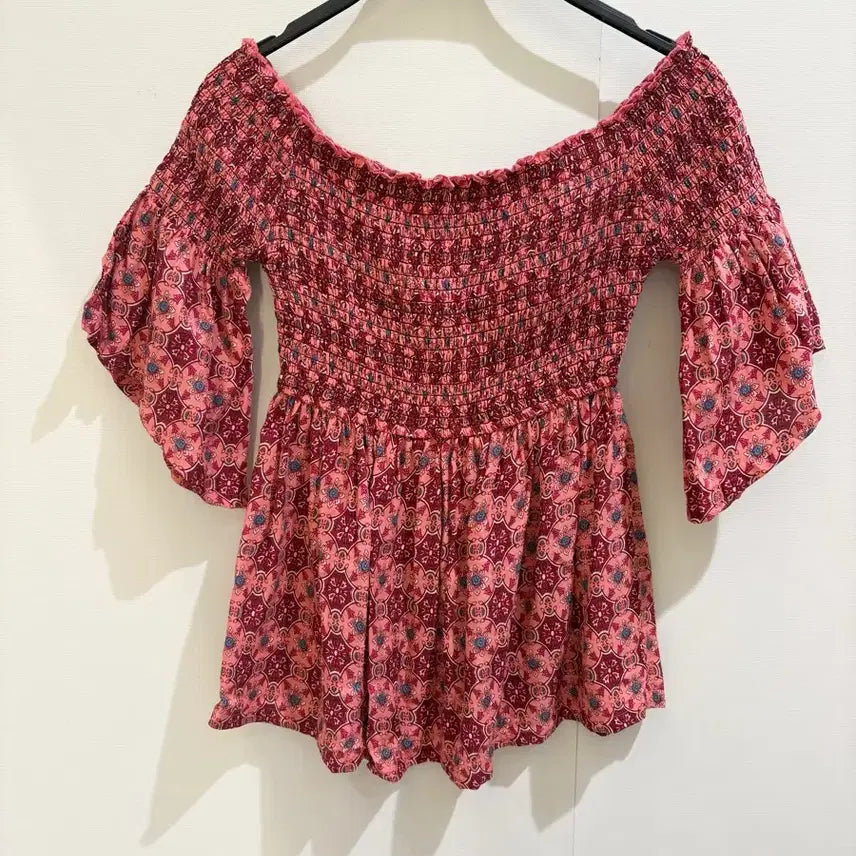 [BUNJANG] Hollister Authentic Off-Shoulder Blouse XS / 홀리스터 정품 오프숄더 블라우스/품절/1회착용 새상품급