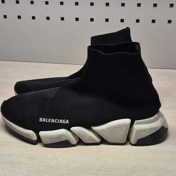 [BUNJANG] Balenciaga Speed Runner Black Size 275 (42) / 발렌시아가 스피드러너 블랙 275/42
