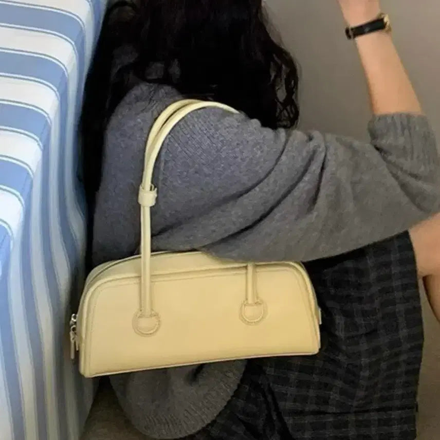 [BUNJANG] Butter Yellow Mini Shoulder Bag / Baguette Bag (New) / 버터 옐로우 미니 숄더백 / 바게트백 (새상품)