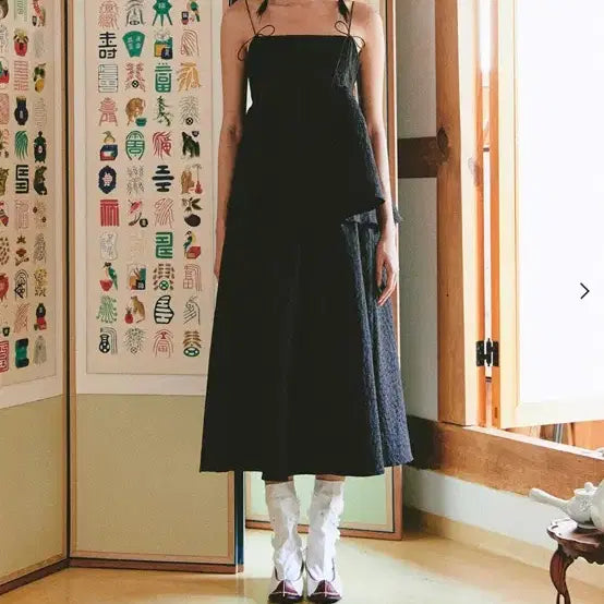 [BUNJANG] Bridal Camellia Bloom Two-Piece Set - Black, Small / 브라이덜 카멜리아 블룸 투 피스 블랙 스몰