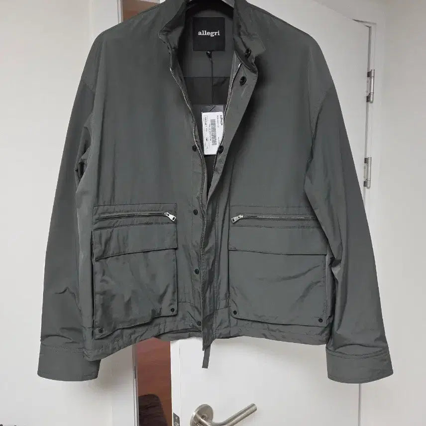 [BUNJANG] Allegri Stand Collar Shell Parka Jumper Grayish Khaki 50 (105) / [새상품] 알레그리 스탠카라 쉘파카 점퍼 그레이쉬카키 50(105)
