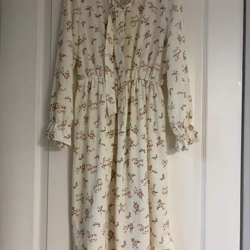 [BUNJANG] Floral Print Dress / 원피스 잔꽃 무늬