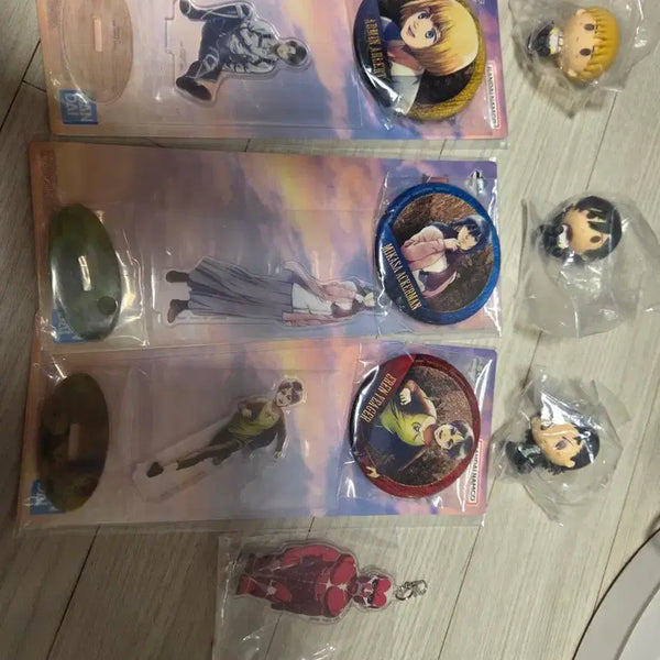[BUNJANG] Attack on Titan Choconomo Acrylic Set / 진견의거인 아크릴 초코노코 일괄