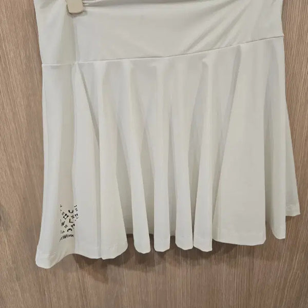 [BUNJANG] LIFEWORK White Logo Flare Midi Skirt / LIFEWORK  흰색 플레어 스커트