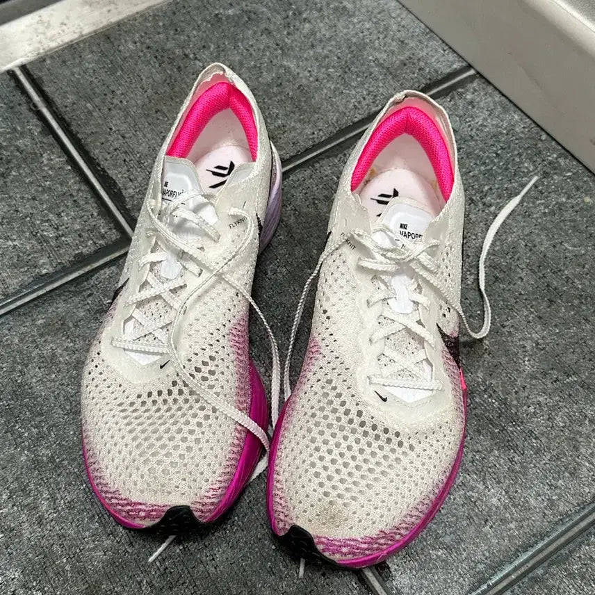 [BUNJANG] Nike ZoomX Vaporfly NEXT% White Vivid Purple Running Shoes / 나이키 줌X 베이퍼플라이 넥스트% 화이트 비비드 퍼플