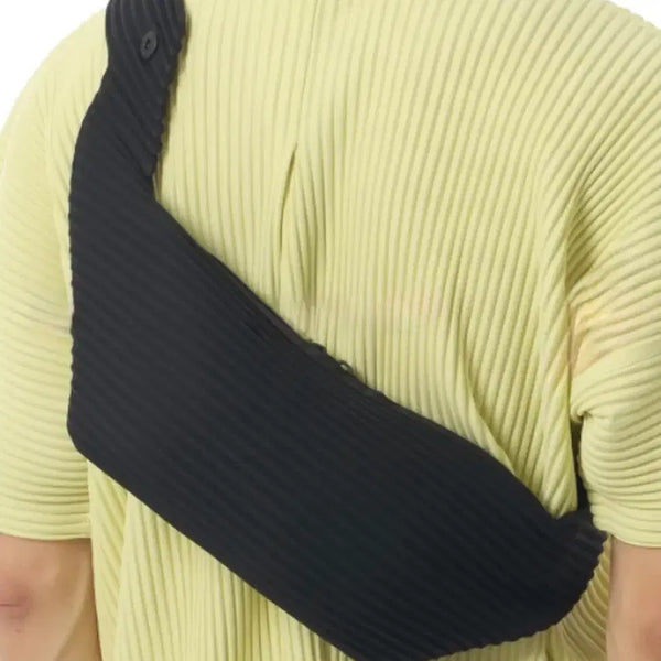 [BUNJANG] Homme Plissé Pleats Crossbody Bag Hip Sack / 옴므플리세 크로스바디백 힙색