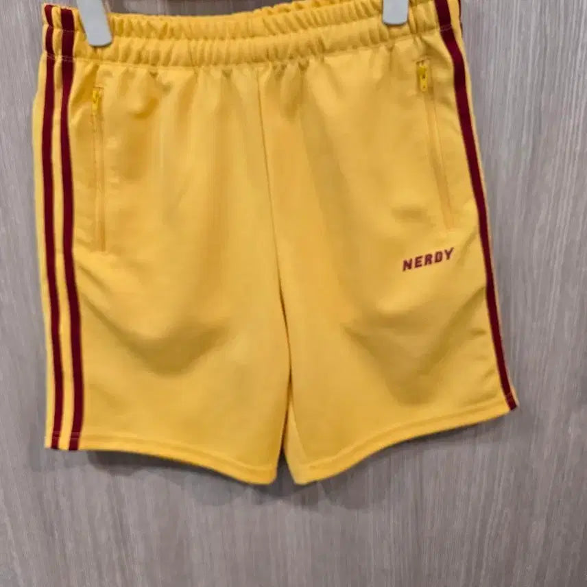[BUNJANG] NERDY Yellow Jersey Shorts / NERDY 져지 반바지 옐로우
