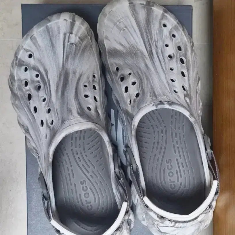 [BUNJANG] Crocs Echo Clog Marble Grey (280) / 280 크록스 에코클로그 마블그레이