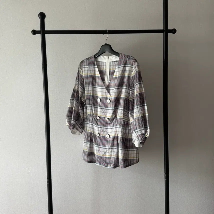 [BUNJANG] IT MICHAA Check Pattern Blouse / 잇미샤 itmichaa 체크 패턴 블라우스