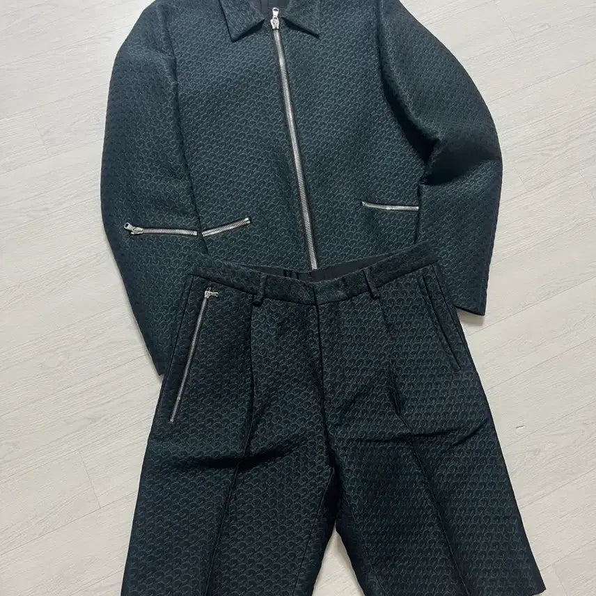 [BUNJANG] Customellow Black Label Jacquard Setup / 커스텀멜로우 블랙라벨 자카드 셋업