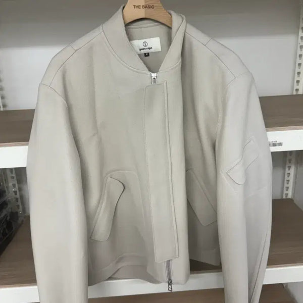 [BUNJANG] Years ago Melton Wool Cutout Blouson Cream M / 이얼즈어고 멜튼울 컷아웃 블루종 크림색 M