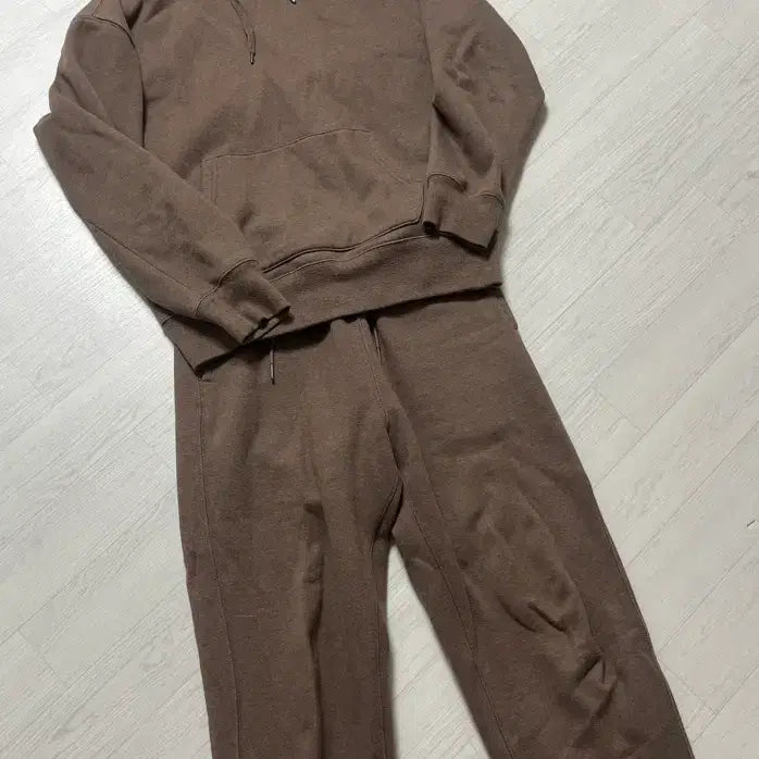 [BUNJANG] Uniqlo U Women's Fleece Hoodie and Sweatpants Set / 여성 유니클로 U 후드 기모상하의 세트