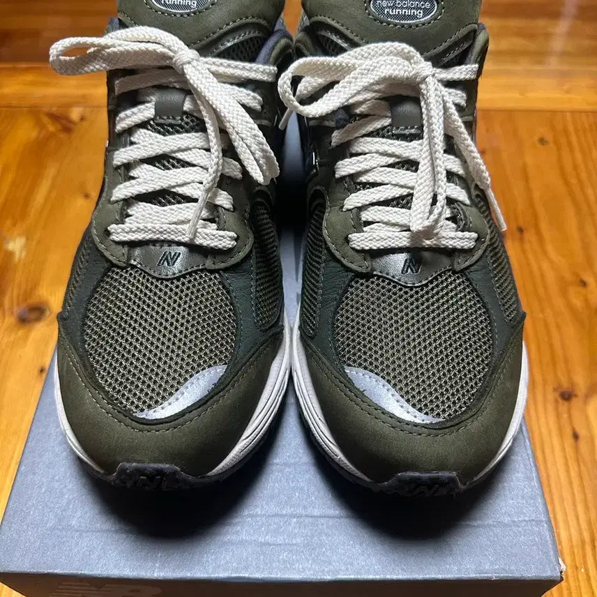 [BUNJANG] New Balance 2002R Grape Leaf M2002RGL Sneakers / (새제품)뉴발란스 2002 그레이프 리프 m2002rgl 280 (마지막가격)