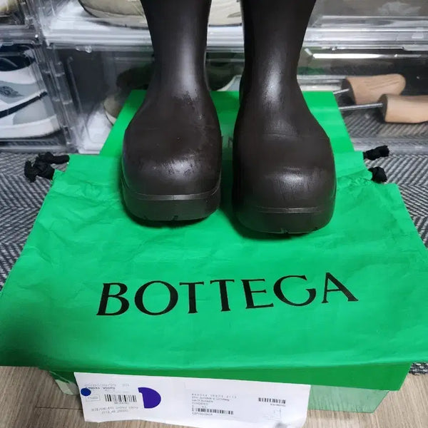 [BUNJANG] Bottega Veneta Puddle Ankle Boots Pontente Size 40 / (정품) 보테가 베네타 퍼들 앵클 부츠 폰텐테 40