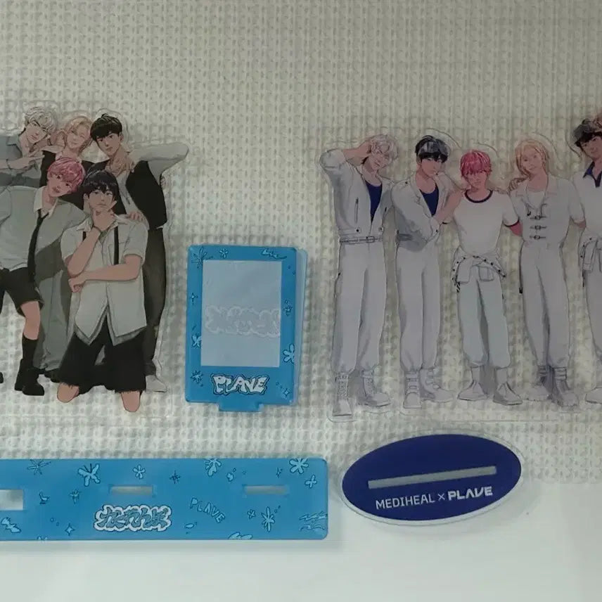 [BUNJANG] PLAVE Group Kakurenbo Acrylic Stand / 플레이브 단체 아크릴스탠드 카쿠렌보 메디힐
