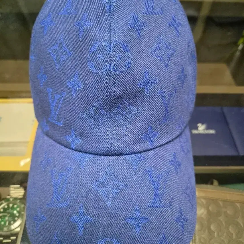 [BUNJANG] Louis Vuitton Monogram Cap Hat Blue / 루이비통 모노그램 캡 모자 블루