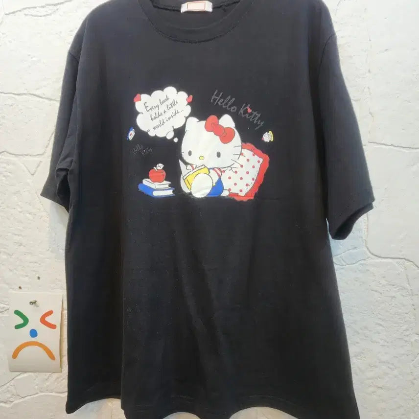 [BUNJANG] Hello Kitty Oversized Graphic T-Shirt / 키링키티오퍼핏반팔티(새상품)