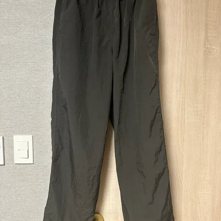 [BUNJANG] Slick 'n Easy Rocky Pants Charcoal / [1] 슬릭앤이지 로키팬츠 차콜