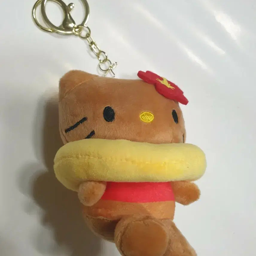 [BUNJANG] Hello Kitty Tanned Doll Keyring / 헬로키티 태닝 인형 키링(8/17까지만판매)