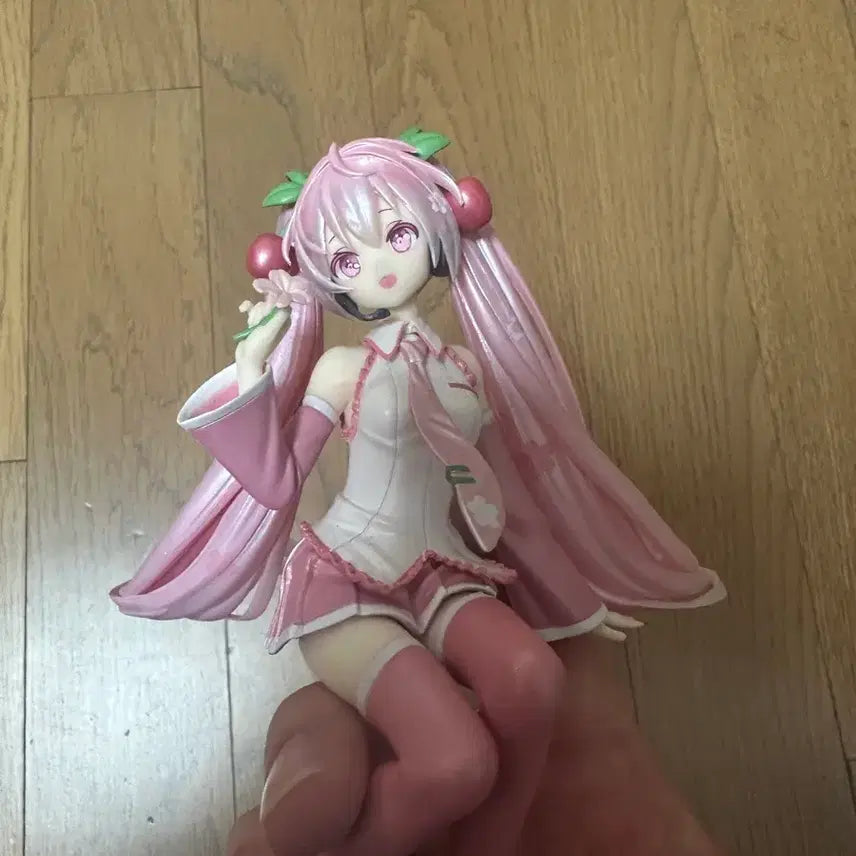 [BUNJANG] Sakura Miku Figure / 사쿠라 미쿠 피규어