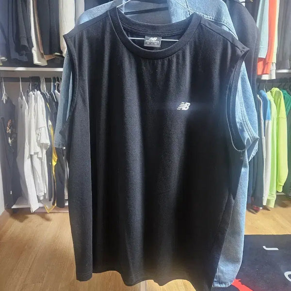 [BUNJANG] New Balance Men's Sleeveless Shirt / 뉴발란스 남성 민소매(새상품)