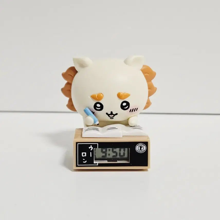 [BUNJANG] Chiikawa Shisa Clock Gacha Figure / 먼작귀 치이카와 시사 시계 가챠 피규어