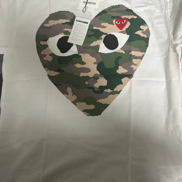 [BUNJANG] Comme des Garçons PLAY Camo Heart T-Shirt White 2XL / 꼼데가르송 플레이 카모하트 반팔티 화이트 2XL 새제품 팔아요