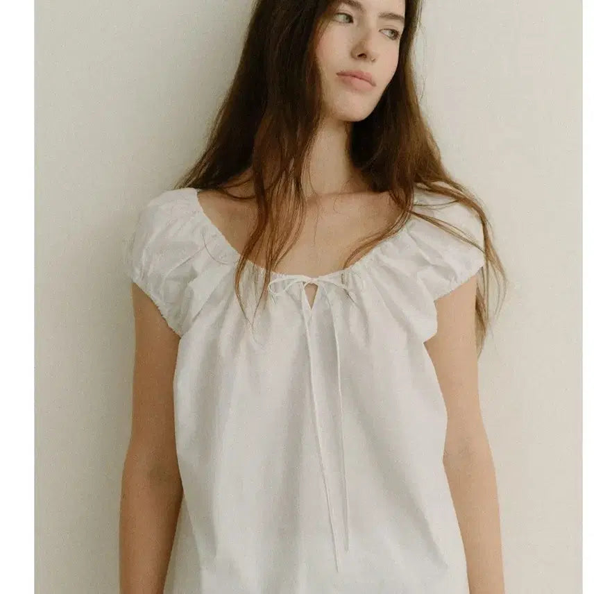 [BUNJANG] Renil Annet Puff Blouse White / 르닐  Annet  puff  블라우스 화이트