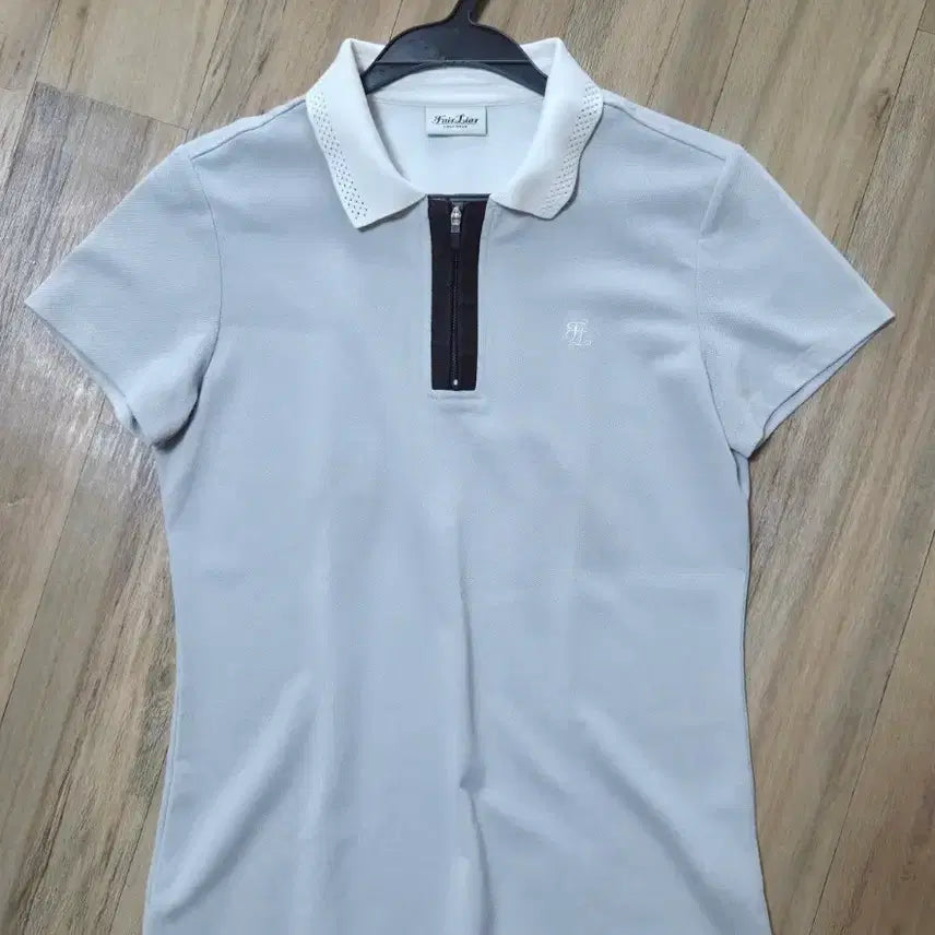 [BUNJANG] Fair Liar Women's Golf Zip-Up Collar Short Sleeve T-Shirt - Size S / 페어라이어 여성 골프 집업-카라 반팔티셔츠 S
